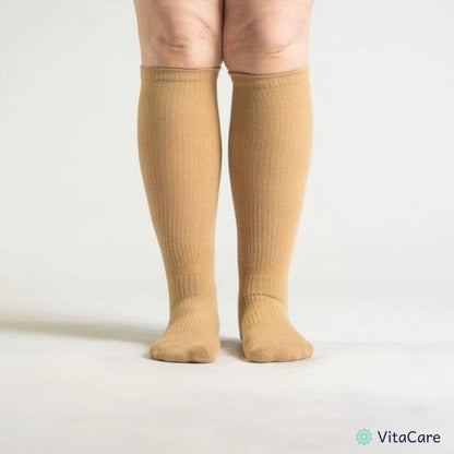 VenoCare Plus® - Beżowe Skarpety Kompresyjne Plus Size - VitaCare - 